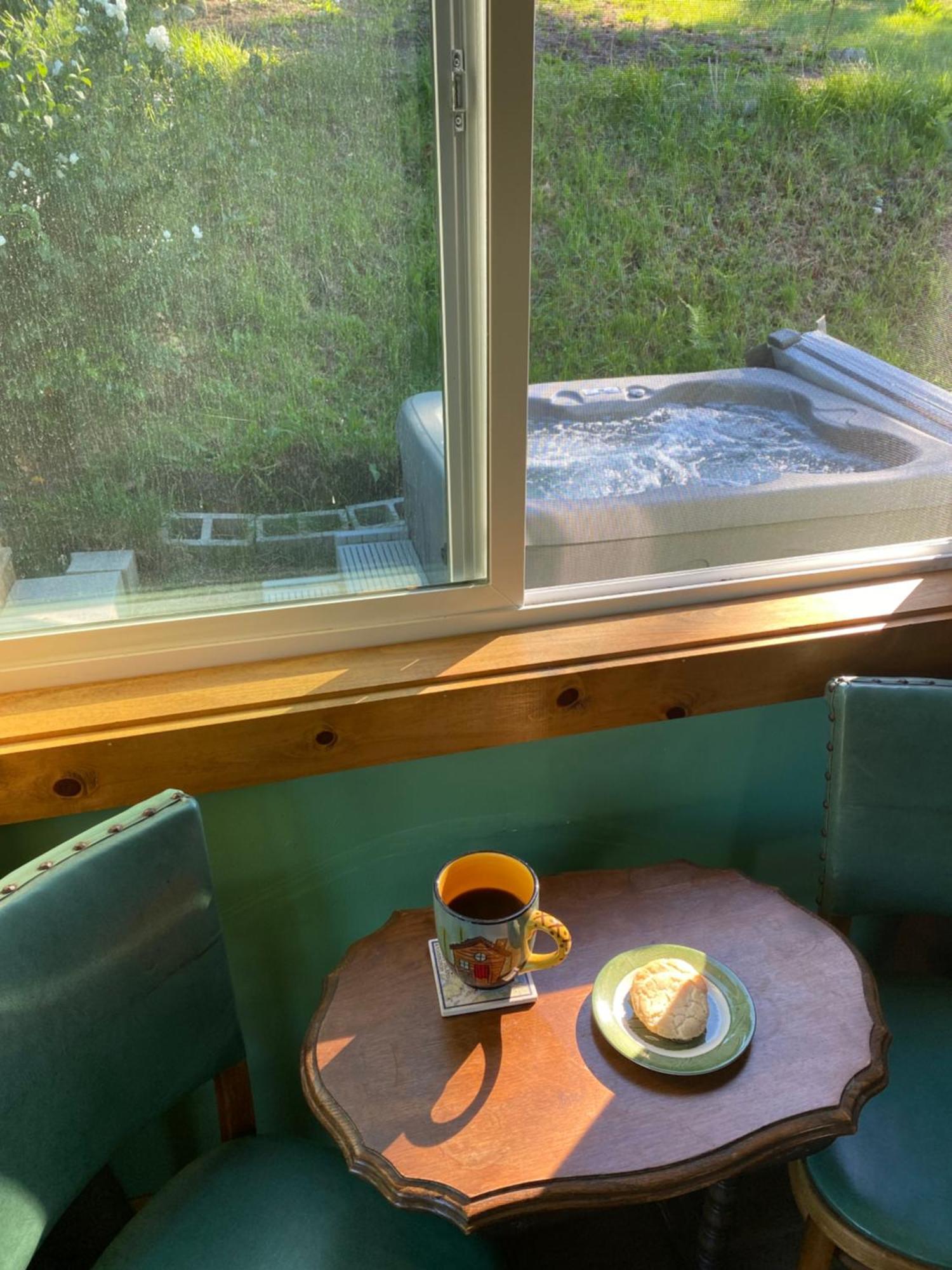Cabin - Hot Tub - Fire Pit - View - Getaway! Oak Harbor Eksteriør billede